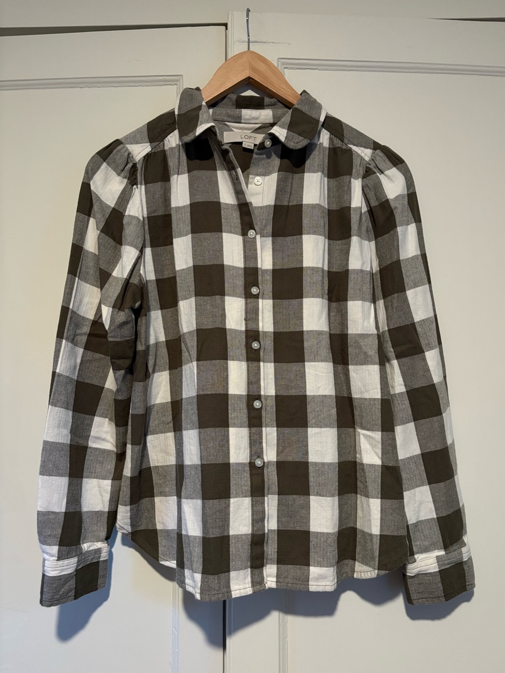 Loft Olive & Cream Plaid Puff Sleeve Cotton Button Down Blouse.